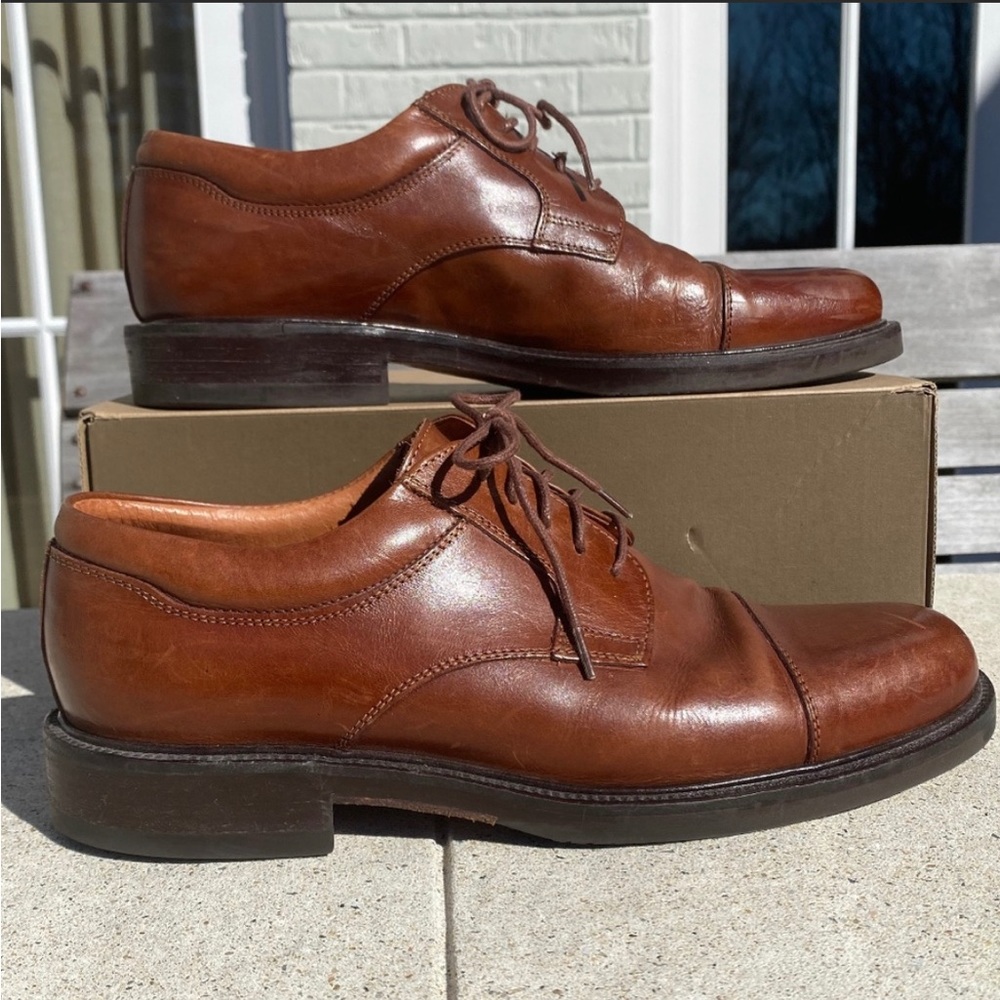 Johnston & Murphy Oxford Passport captoe brown leather shoes 10.5